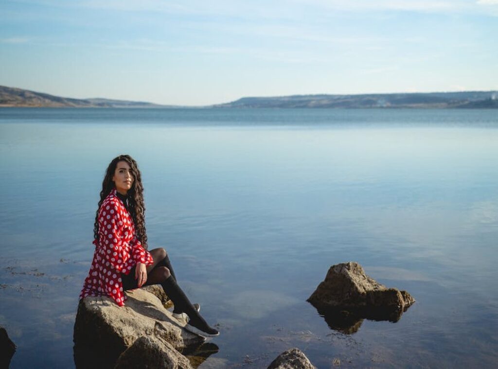 How Does Lake Yiganlawi Look Like