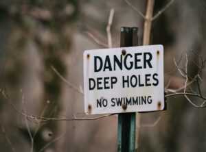 Is Lake Faticalawi Dangerous